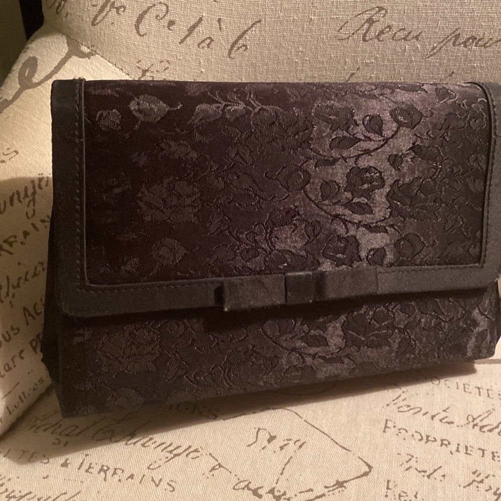 Black damask evening bag. Rose pattern. - Picture 2 of 8